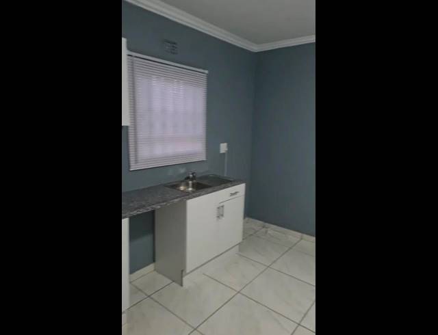 8 BEDROOM APARTMENT FOR SALE IN DELFT SOUTH